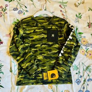 Carhartt camo long sleeve Graphic Shirt 2y